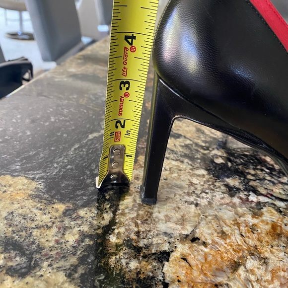 Authentic Vintage St. John Shoes - Picture 9 of 10